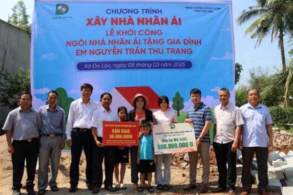 Hình ảnh cho bài viết Huyện Đồng Xuân phối hợp cùng báo Dân trí khởi công xây dựng căn nhà Nhân ái 